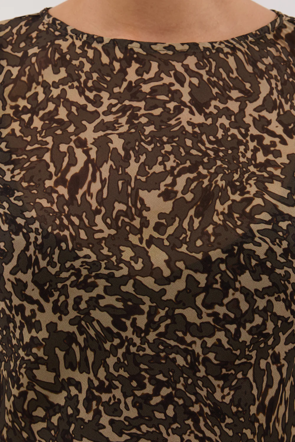 MARVILLA CHOC LONG SLEEVE MAXI DRESS - Image 5
