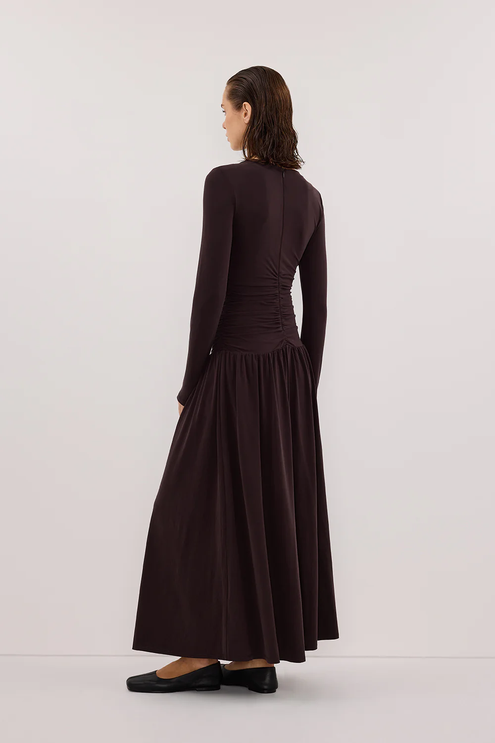 MEG BURNT CHOC LONG SLEEVE KNIT MIDI DRESS - Image 5