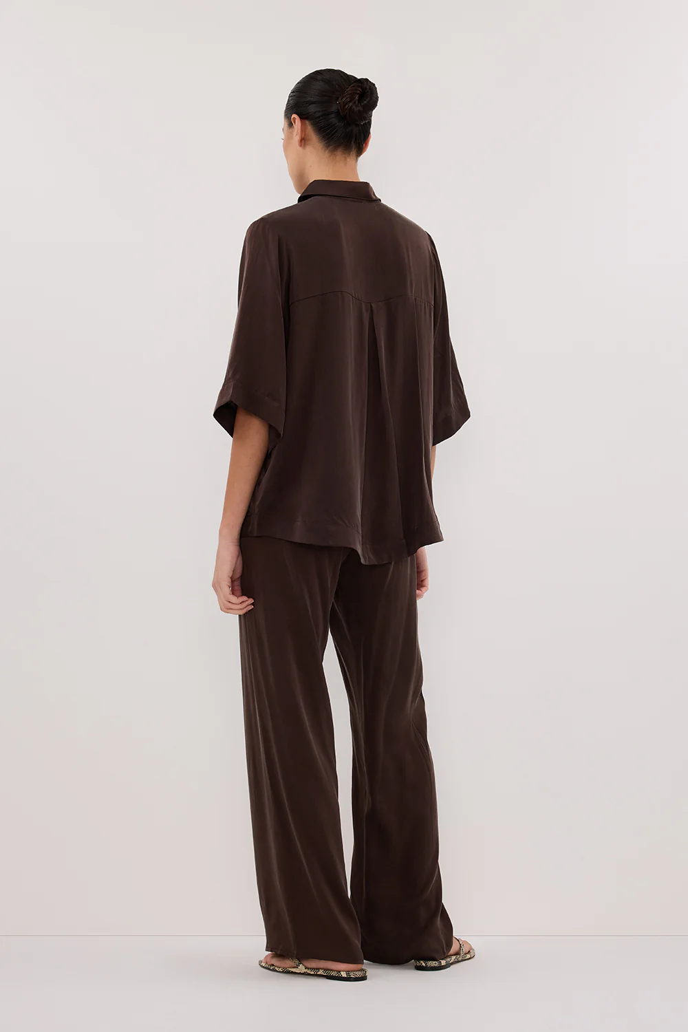 PERCY BITTER CHOC SILK SHIRT - Image 5
