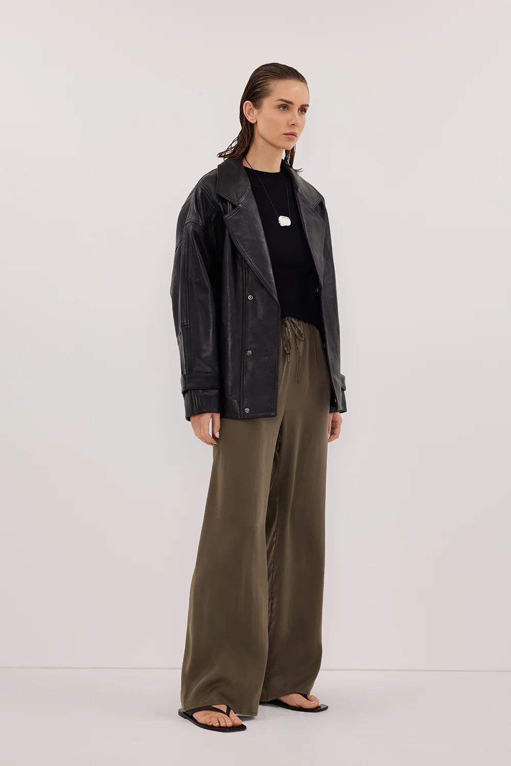 PERCY OLIVE SILK PANT - Image 3