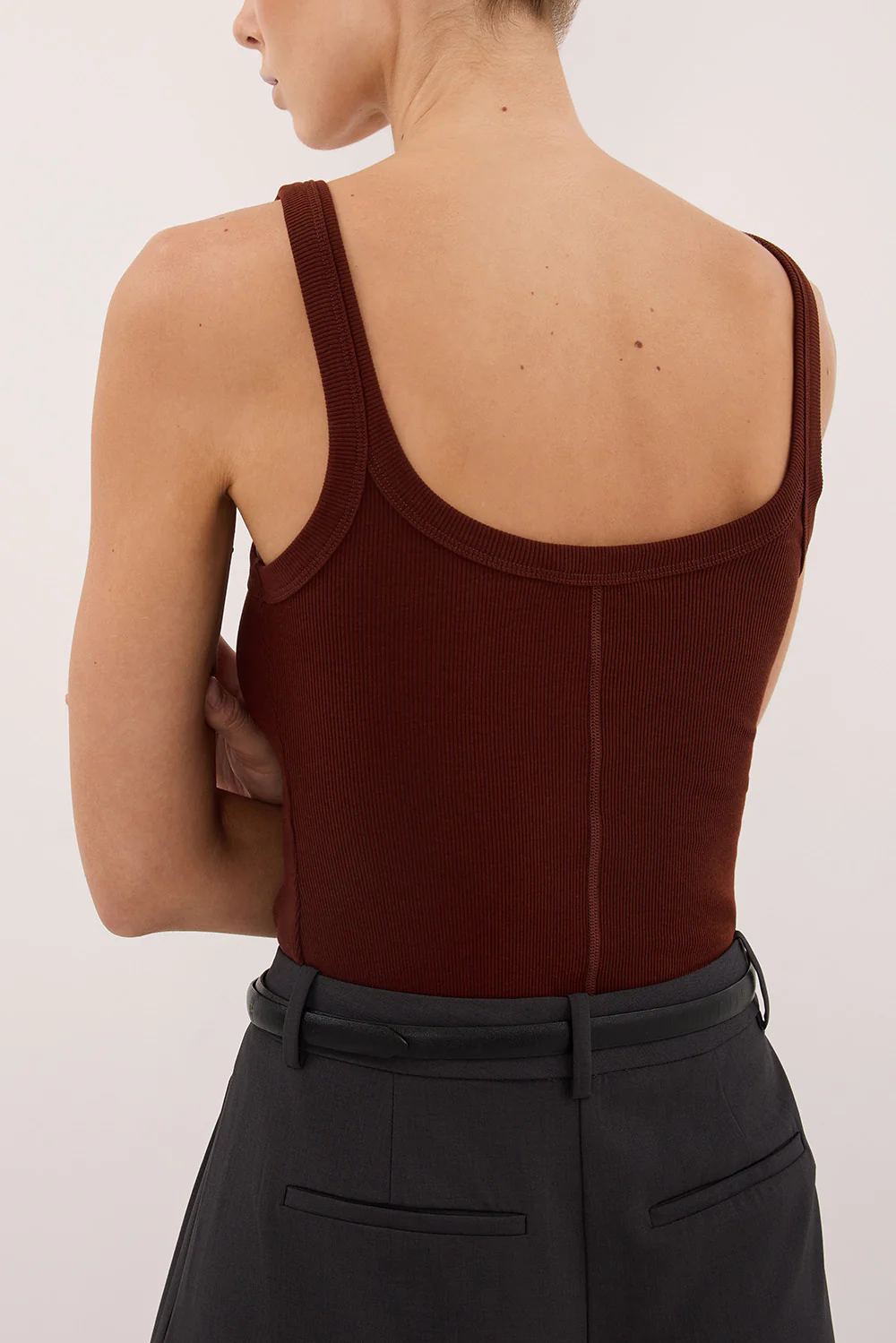PHOEBE CINNAMON SCOOP NECK TANK TOP - Image 5