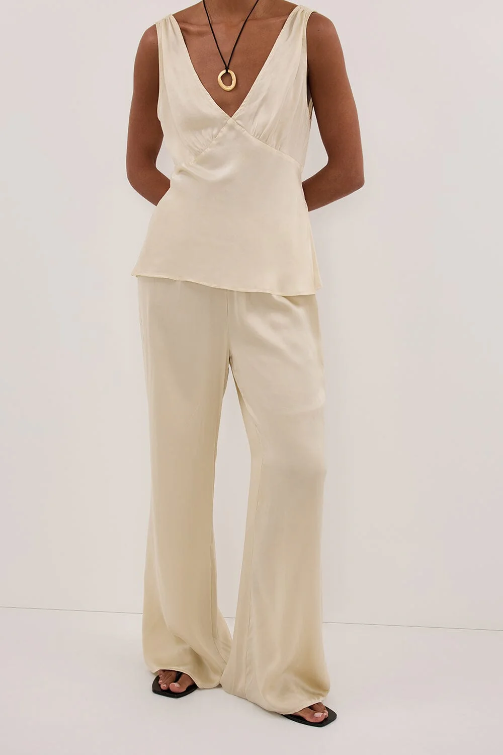 PIPPA STRAW SILK PANT - Image 2