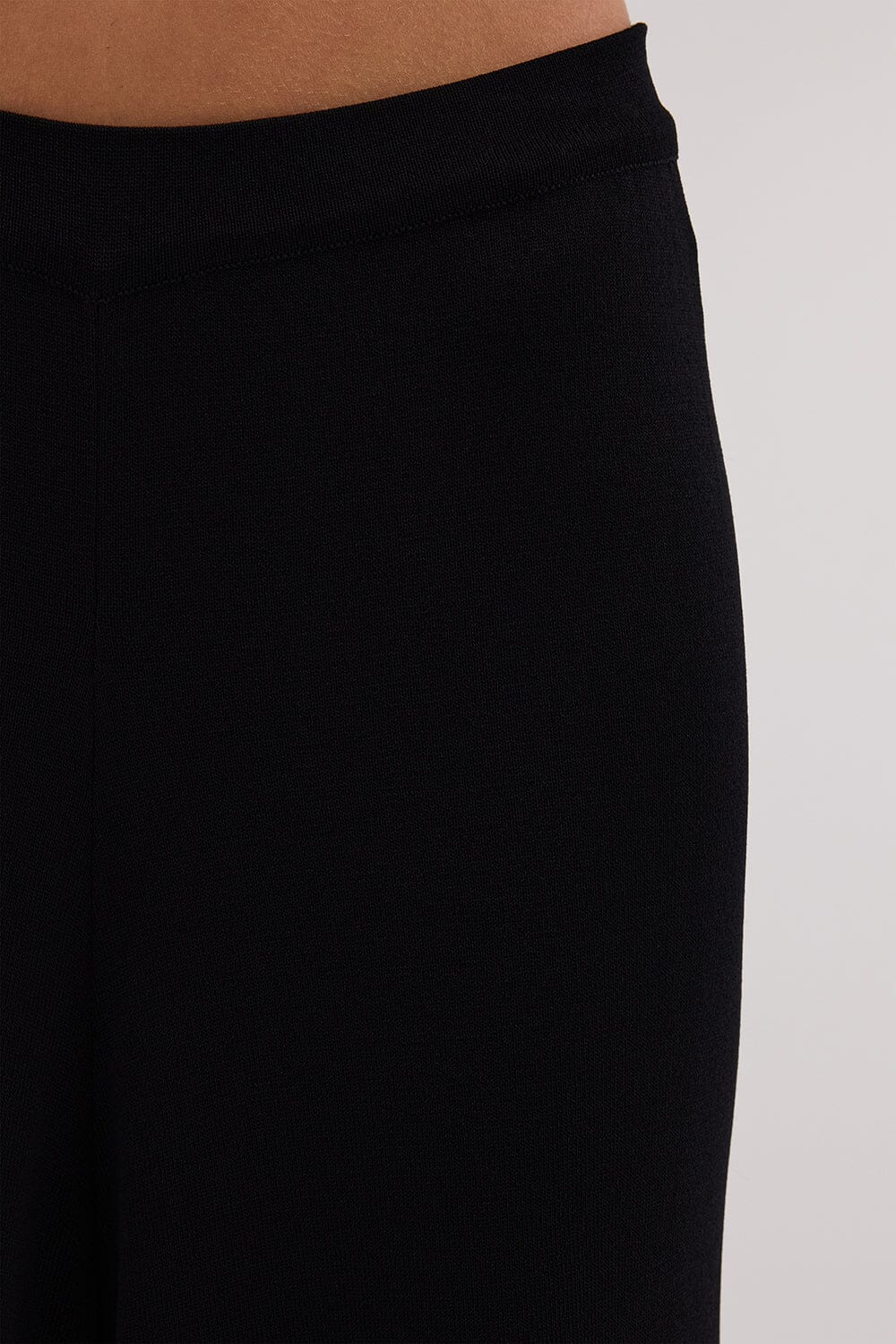 RAY BLACK WIDE LEG KNIT PANT - Image 5