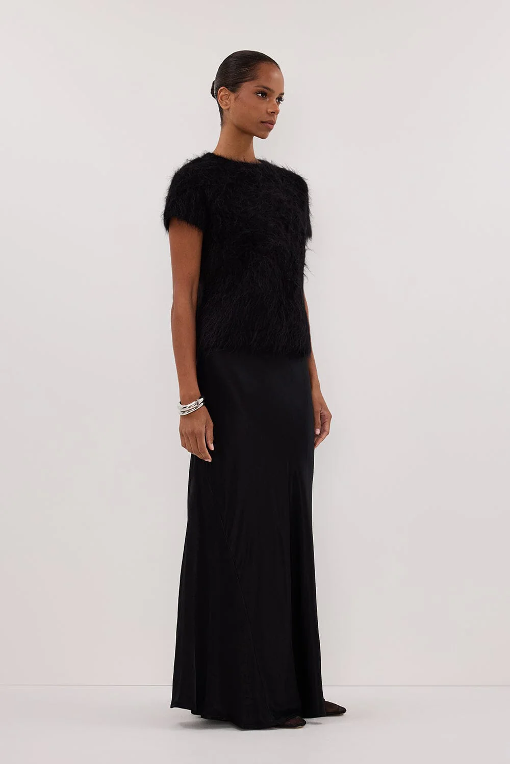 SALMA BLACK CAP SLEEVE KNIT TOP - Image 3