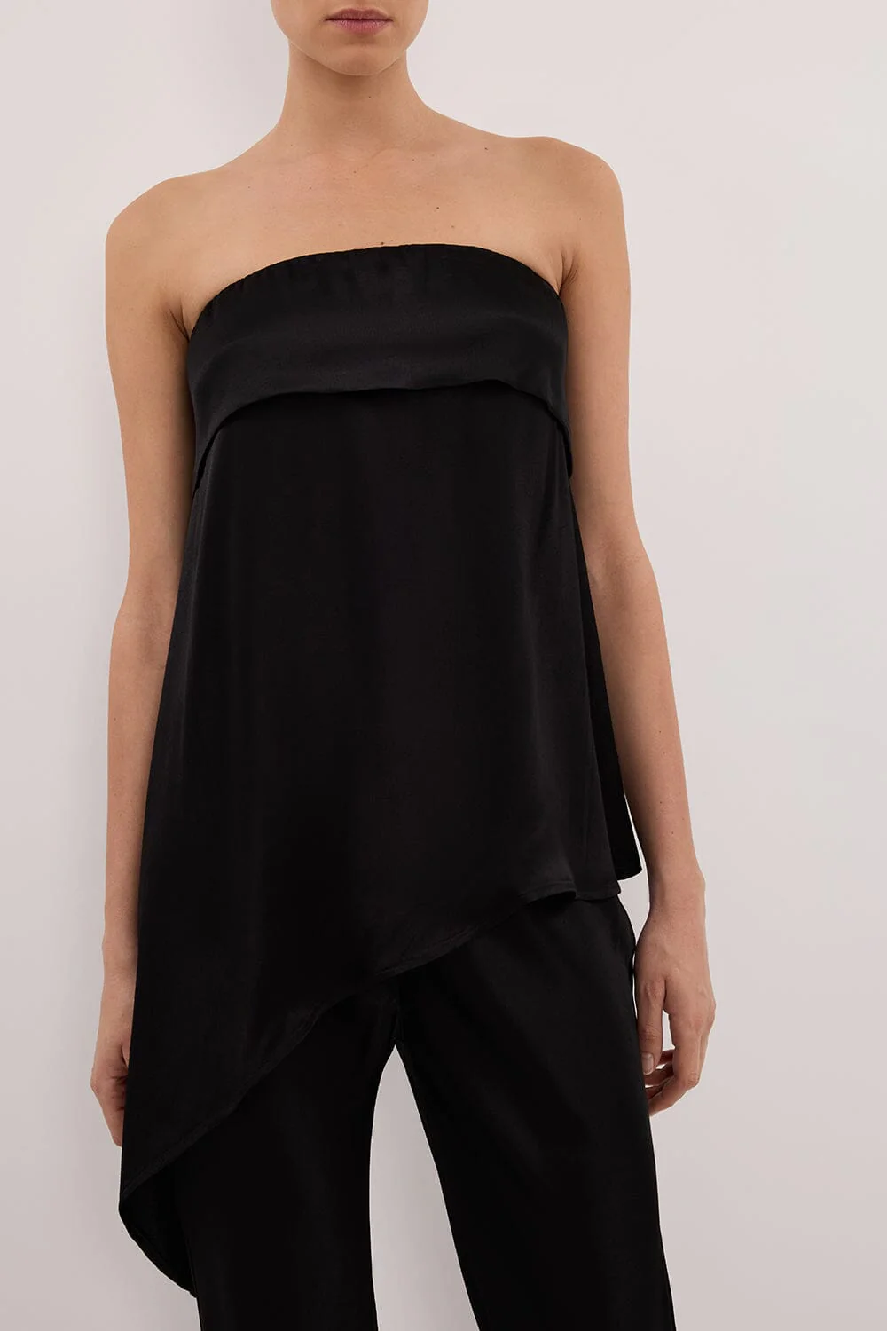 SANDER BLACK STRAPLESS SATIN TOP - Image 5