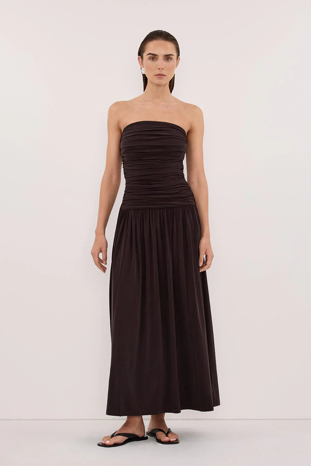 SHARI BURNT CHOC STRAPLESS BANDEAU MIDI DRESS - Image 2