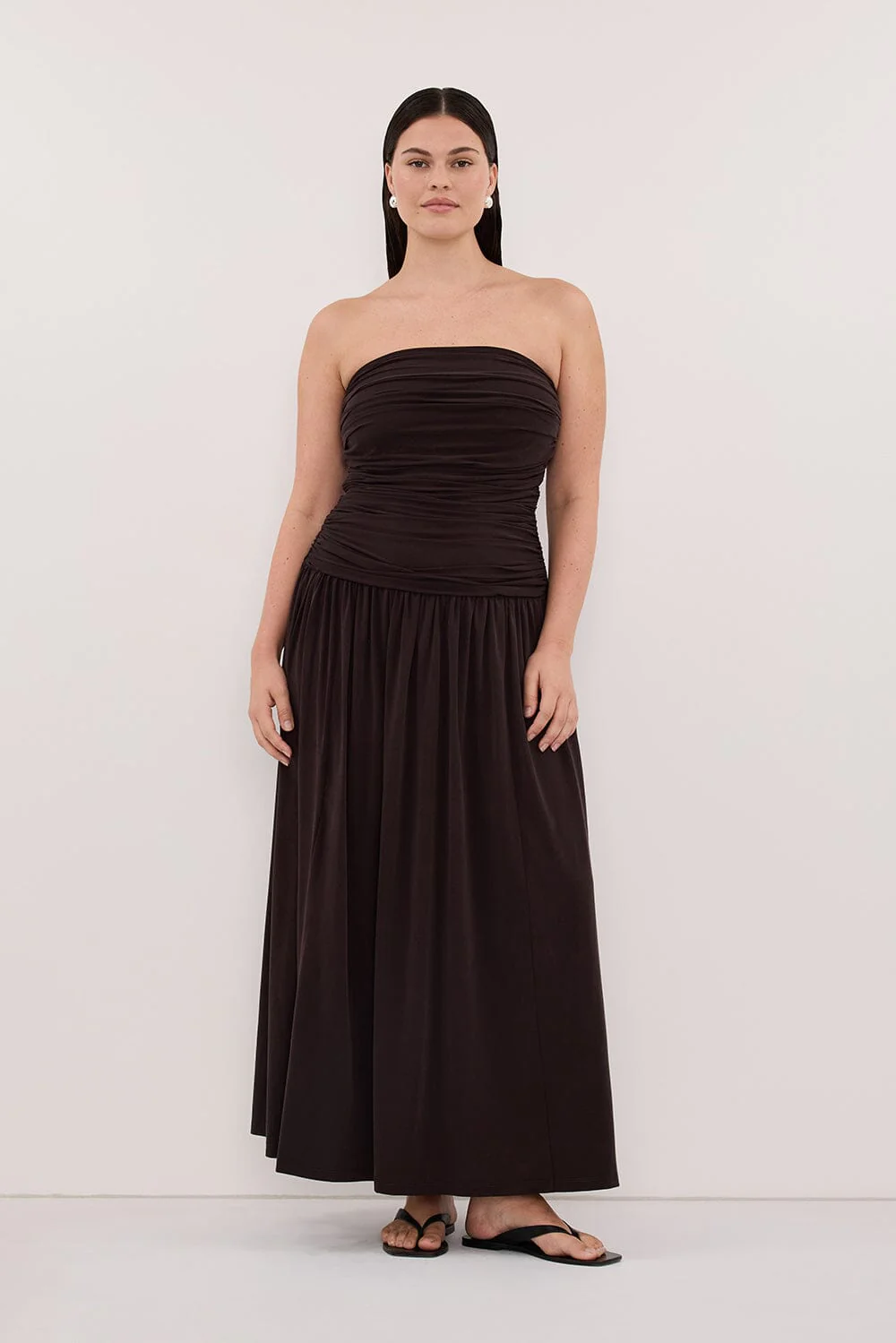 SHARI BURNT CHOC STRAPLESS BANDEAU MIDI DRESS - Image 7
