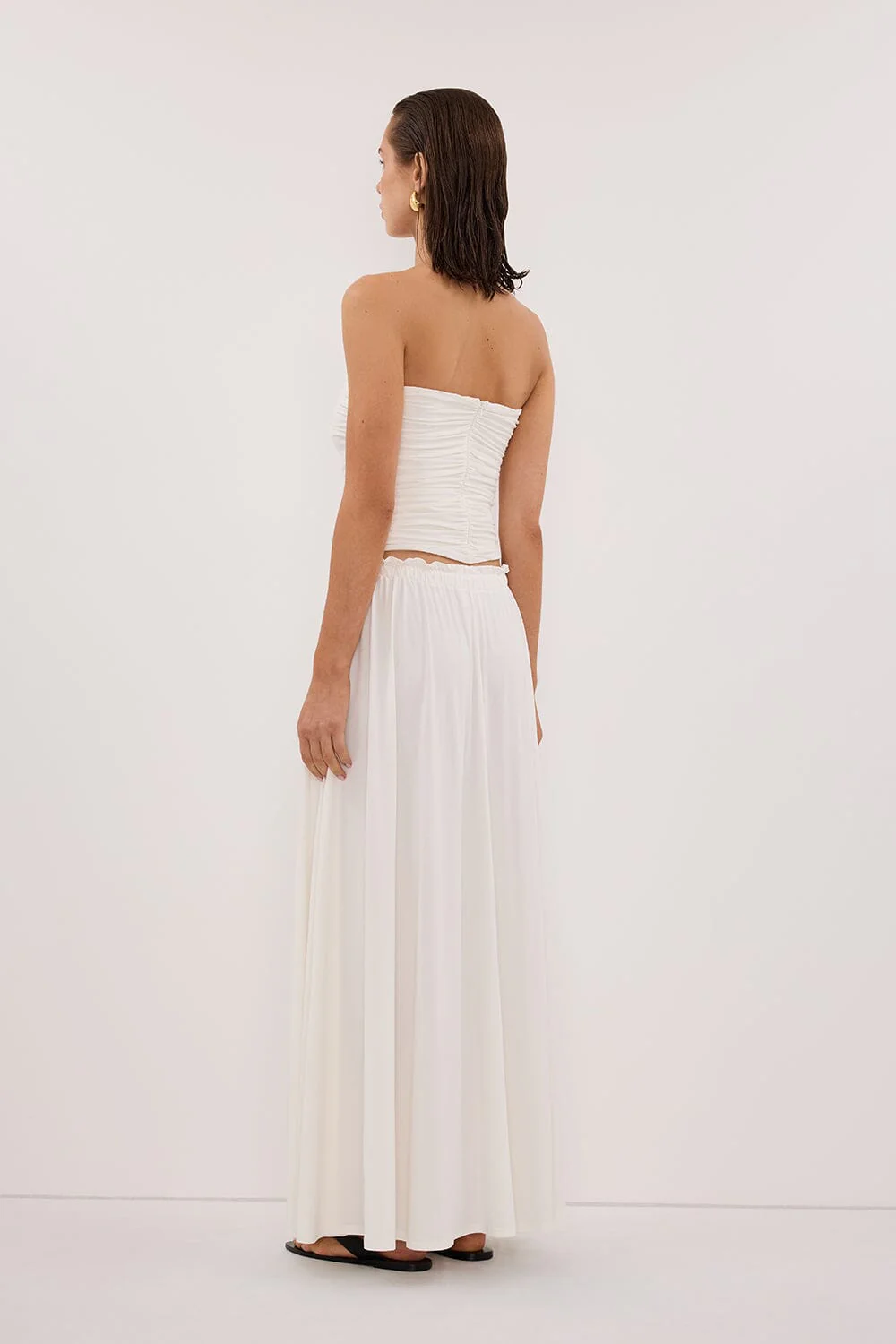 SHARI OFF WHITE STRAPLESS BANDEAU TOP - Image 5