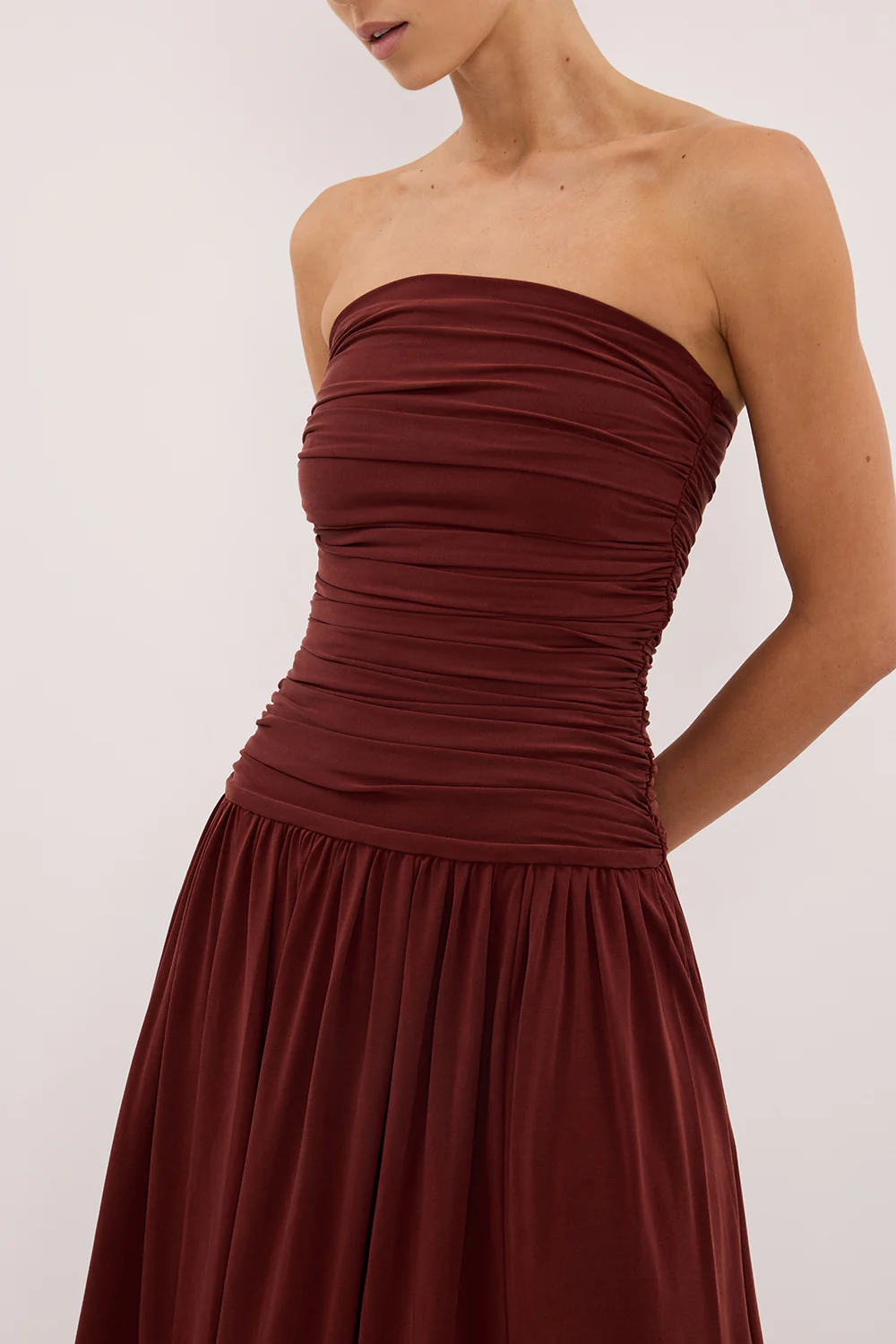 SHARI SAHARA STRAPLESS BANDEAU MIDI DRESS - Image 6