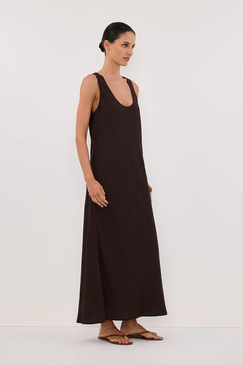 SHILOH BITTER CHOC SCOOP NECK MIDI DRESS - Image 3