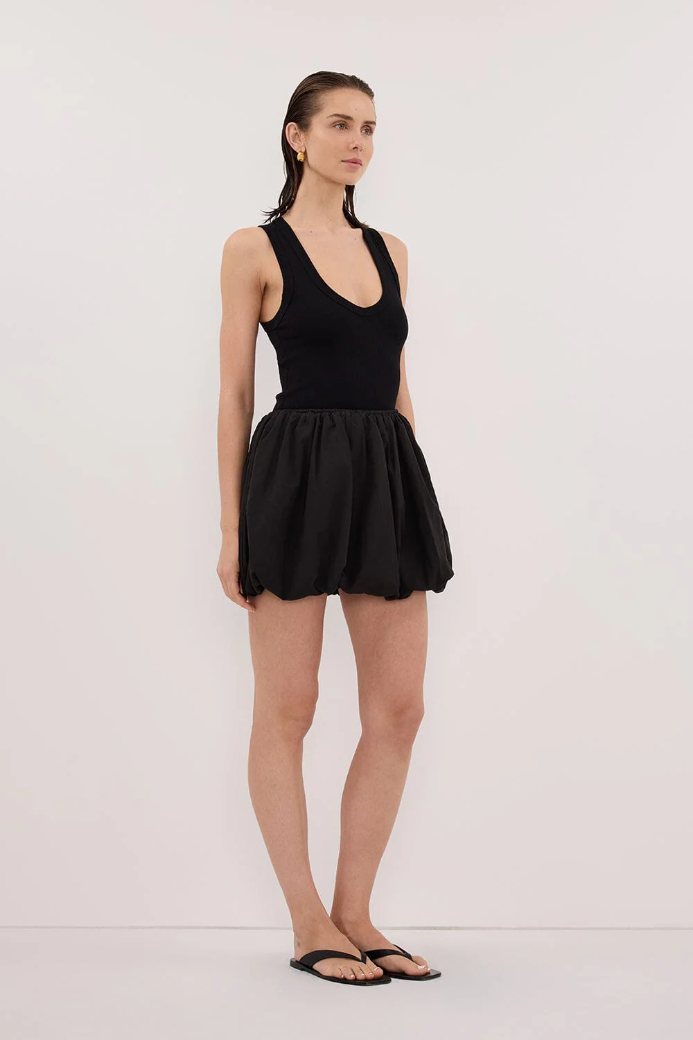 STEVIE BLACK BUBBLE MINI SKIRT - Image 3
