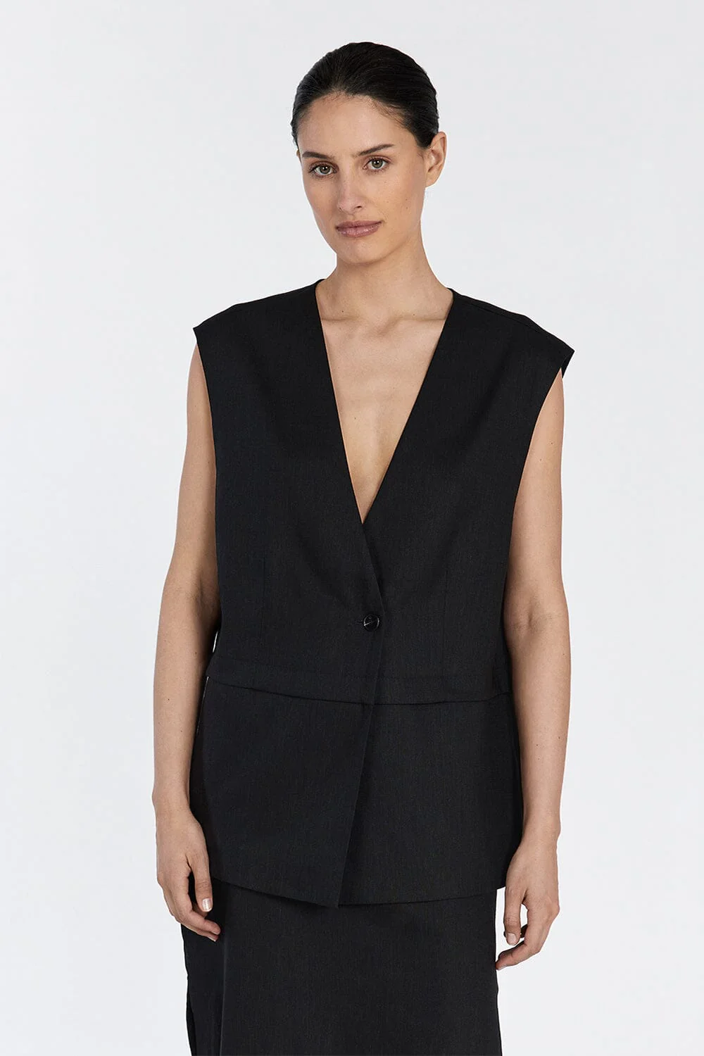TAYLOR BLACK VEST - Image 2