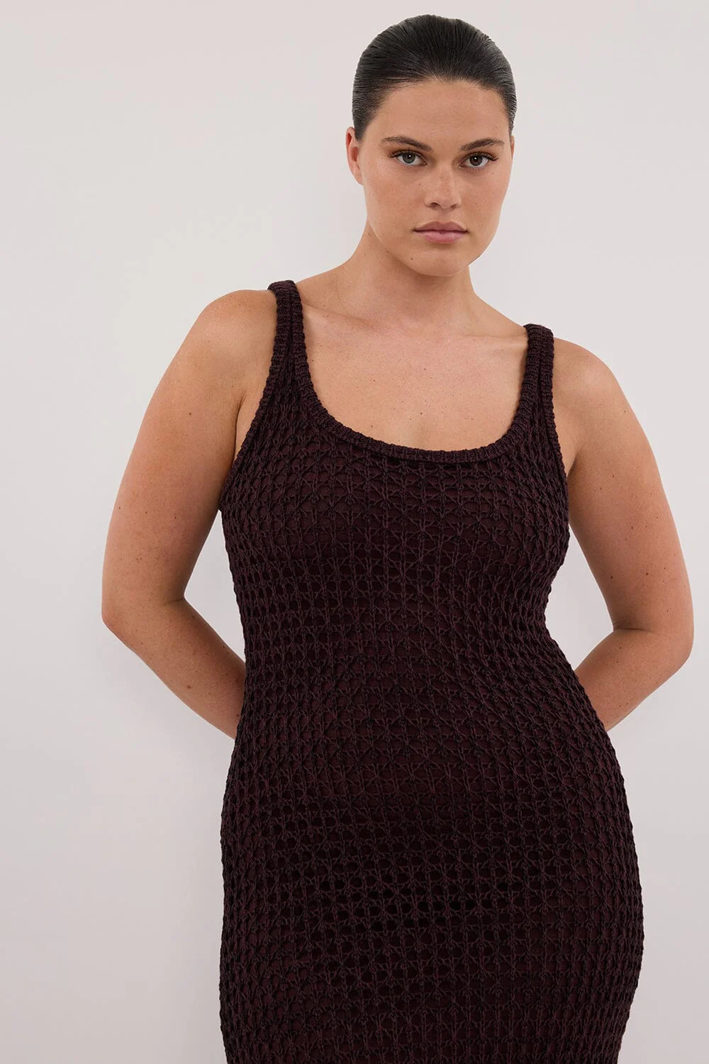 TESS CHOC CROCHET KNIT MAXI DRESS - Image 8