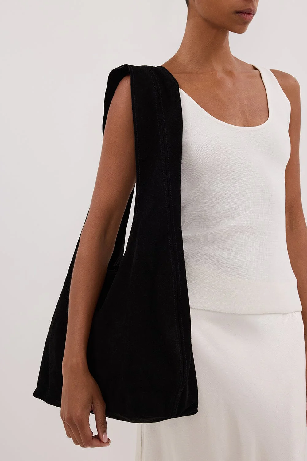 THE BALI TAILOR CLOVER BAG BLACK - Image 5