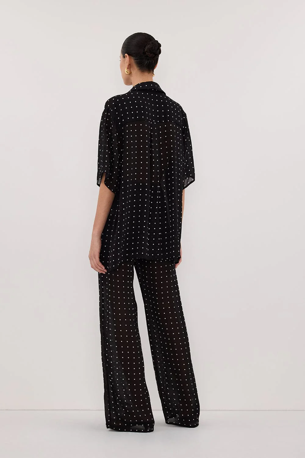 VANESSA BLACK OVERSIZED SHORT SLEEVE RESORT SHIRT - Image 4