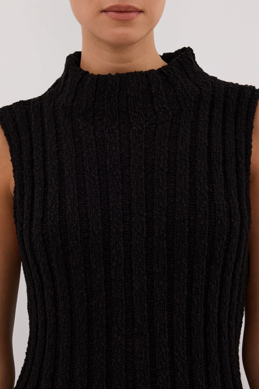 VERO BLACK KNIT MINI DRESS - Image 5