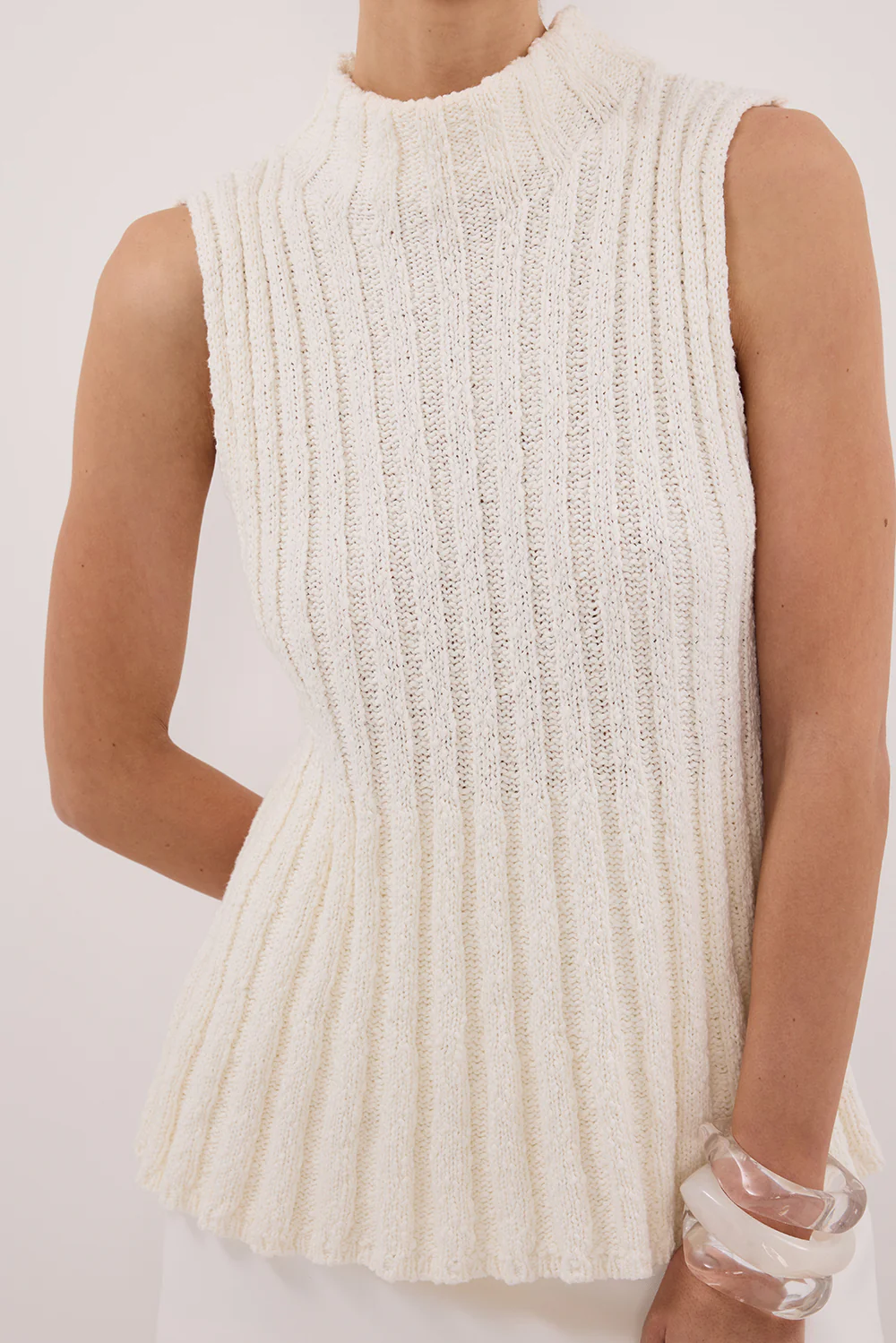 VERO OFF WHITE KNIT TOP - Image 5