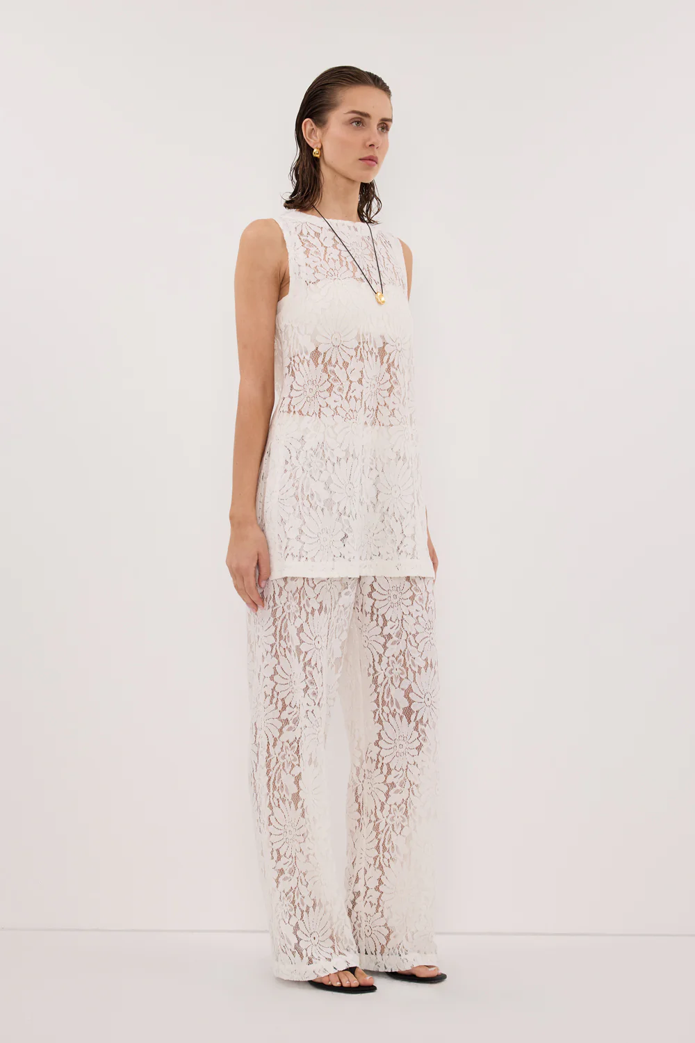 WILMA WHITE SLEEVELESS LACE TUNIC - Image 3